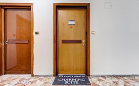96 Degli Ubaldi Charming Suite